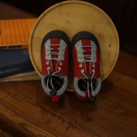 Kindergarten Baby's Japanese One-legged Wading Shoes (Option: Red-Size27)